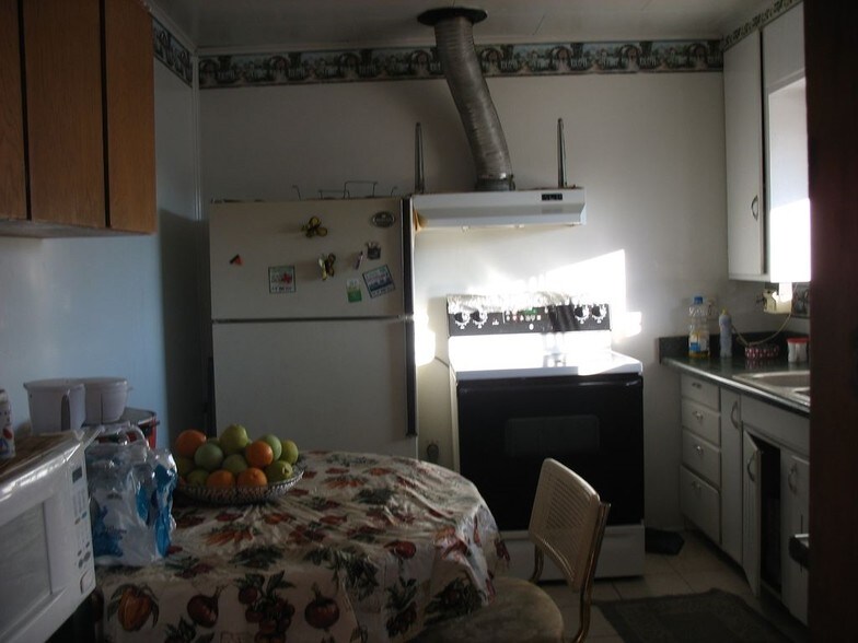 More Photos Of 1627 SE Stephens St, Roseburg Hotel For Sale