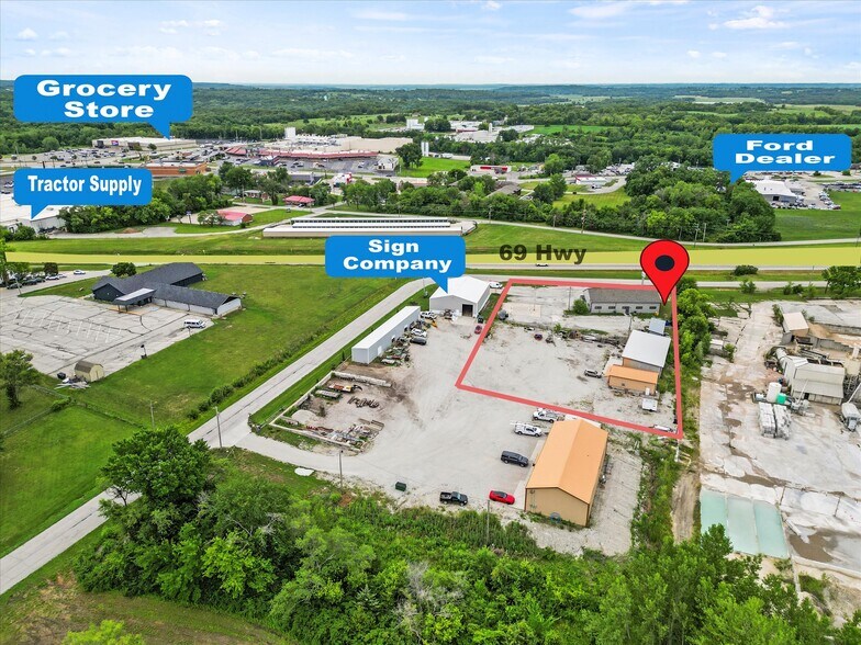 More Photos Of 1900 US 69, Excelsior Springs Warehouse For Sale