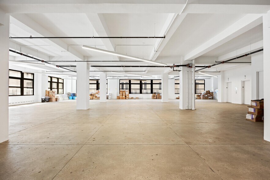 More Photos Of 305 Seventh Ave, New York Office For Sale