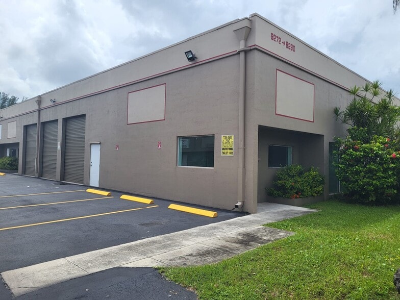 More Photos Of 8238-8270 NW South River Dr, Miami Industrial For Lease