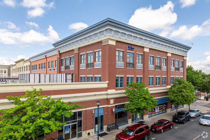 More Photos Of 4410 E Claiborne Sq, Hampton Coworking Space