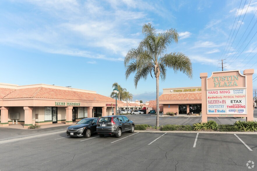 More Photos Of 1832-1882 N Tustin Ave, Orange Unknown For Lease