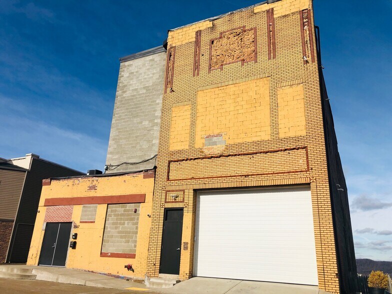 More Photos Of 3567 Bigelow Blvd, Pittsburgh Loft Creative Space For Sale