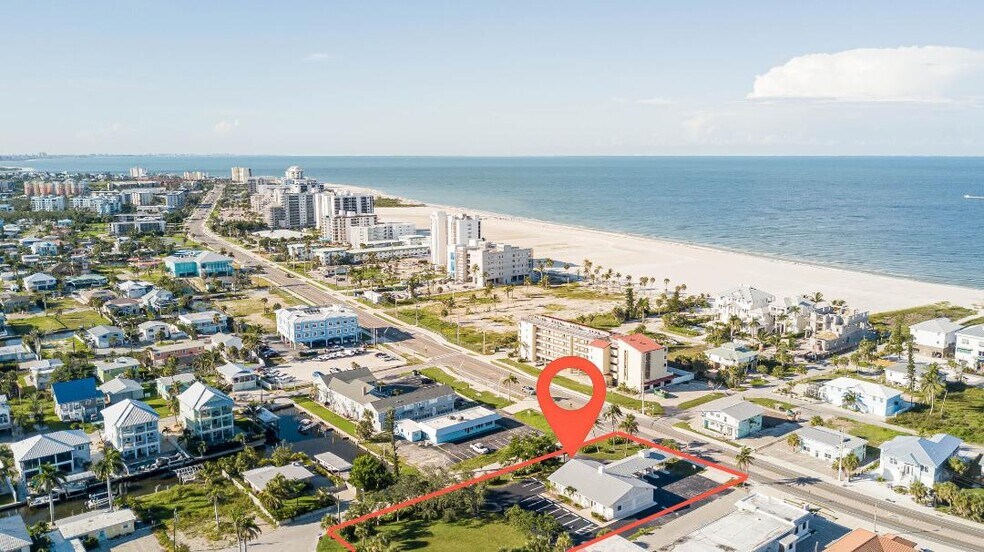 More Photos Of 6061 Estero Blvd, Fort Myers Bank For Sale