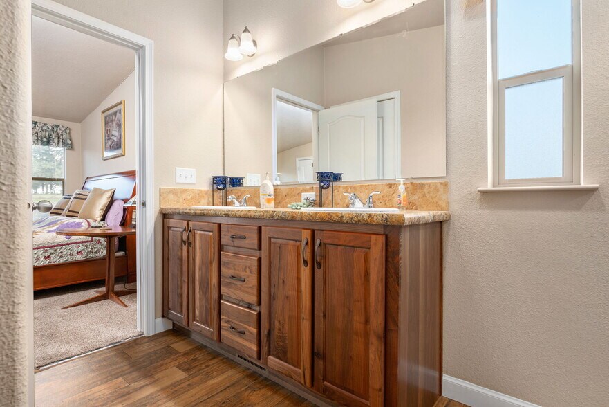 More Photos Of 110 Seubert Heights Dr, Cottonwood Trailer Camper Park For Sale