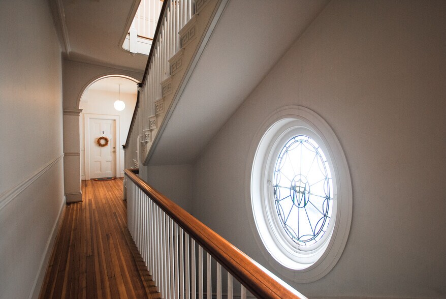 More Photos Of 809 Cathedral St, Baltimore Apartments For Lease