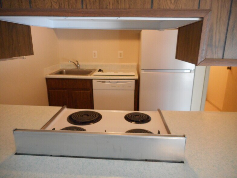 More Photos Of 8492 Lane Dr, Raytown Apartments For Sale