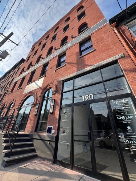 Primary Photo Of 190 Christopher Columbus Dr, Jersey City Office Residential For Lease