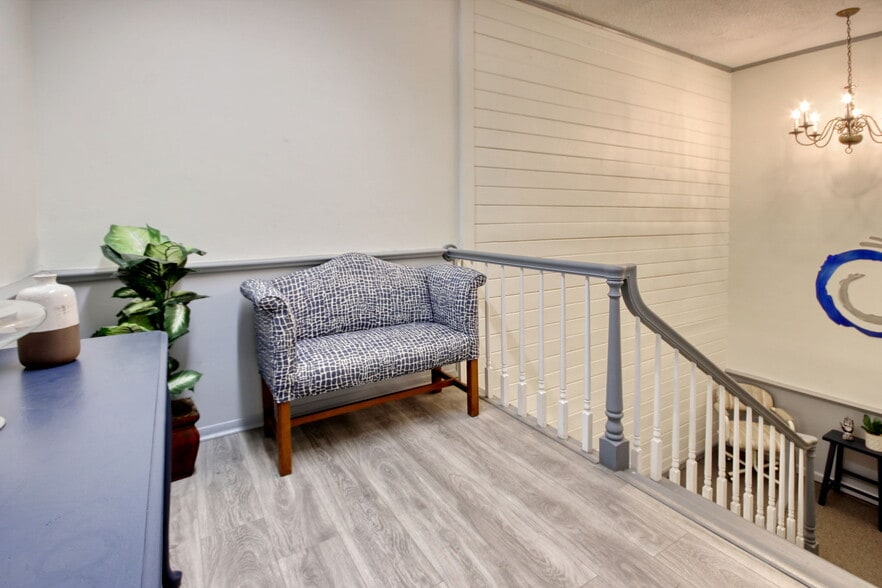 More Photos Of 604 Front St, Georgetown Office For Sale