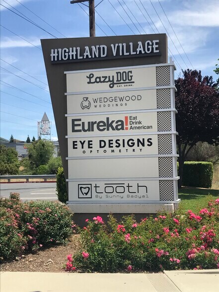 More Photos Of 250 Gibson Dr, Roseville Freestanding For Lease