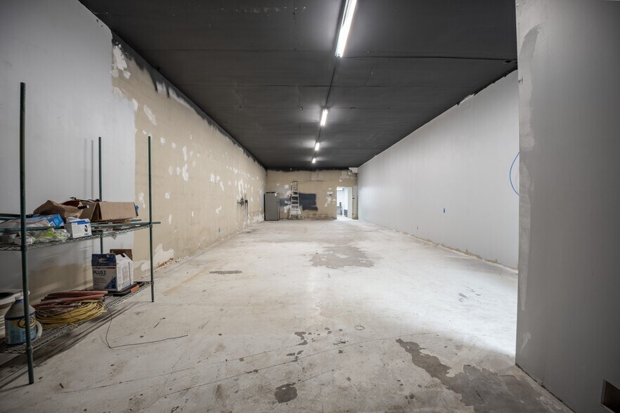 More Photos Of 12132 Front St, Norwalk Storefront Retail Office For Lease