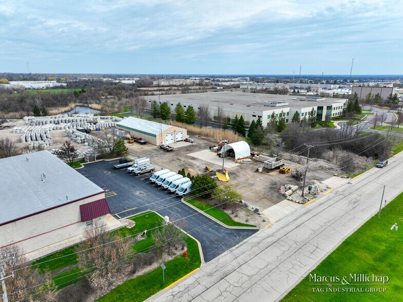 More Photos Of 500 Rose Rd, Lake Zurich Warehouse For Sale