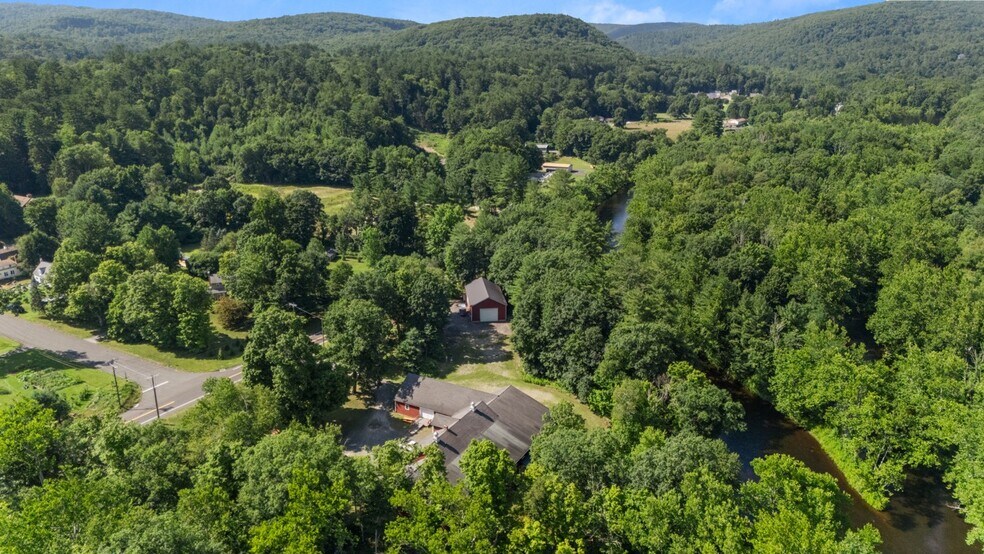 More Photos Of 40 River Rd, Barkhamsted Light Manufacturing For Sale