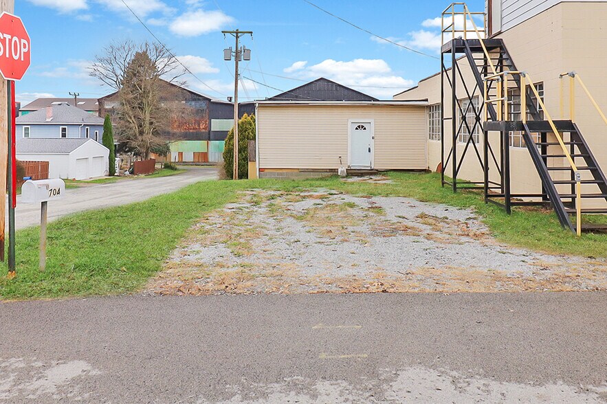 More Photos Of 704 California Ave, Rochester Industrial For Sale