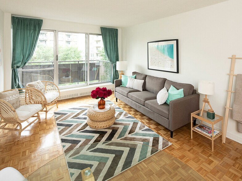 More Photos Of 230-240 Brittany Dr, Ottawa Apartments For Lease