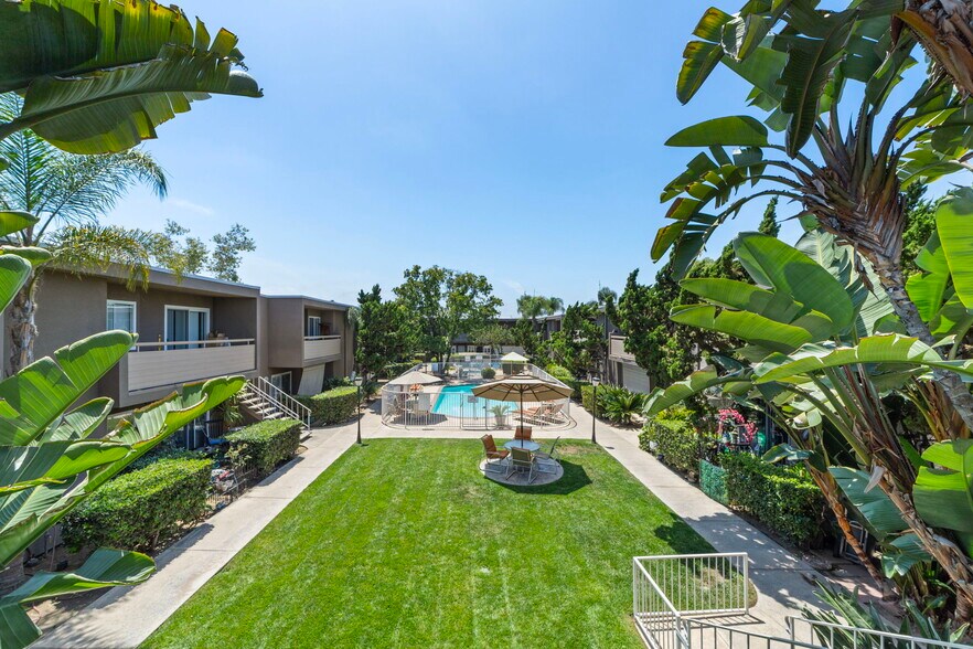 Primary Photo Of 3280 Olive St, Lemon Grove Apartments For Sale