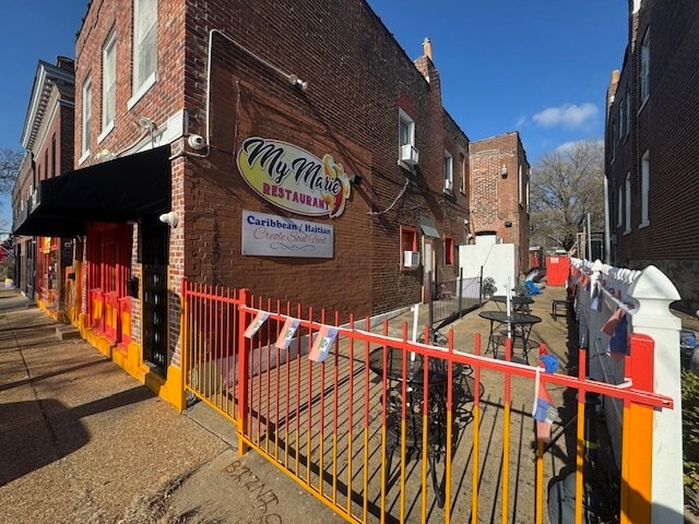 More Photos Of 3147 Cherokee St, Saint Louis Storefront For Sale