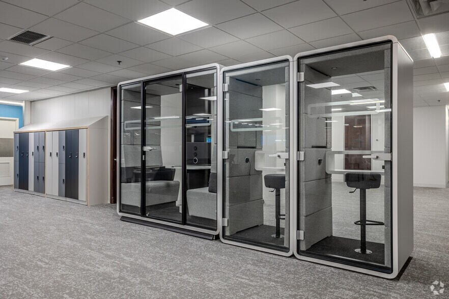 More Photos Of 180 E Broad St, Columbus Office For Sale