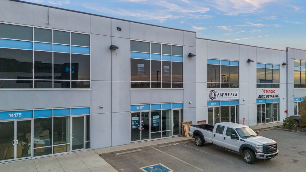 More Photos Of 14165-14185 162 Ave NW, Edmonton Showroom For Lease