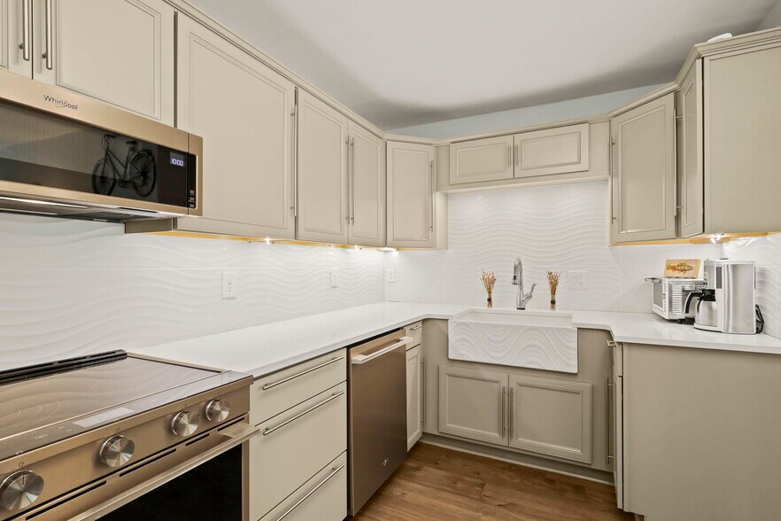 More Photos Of 3453 S Hwy 321, Blowing Rock General Retail For Sale