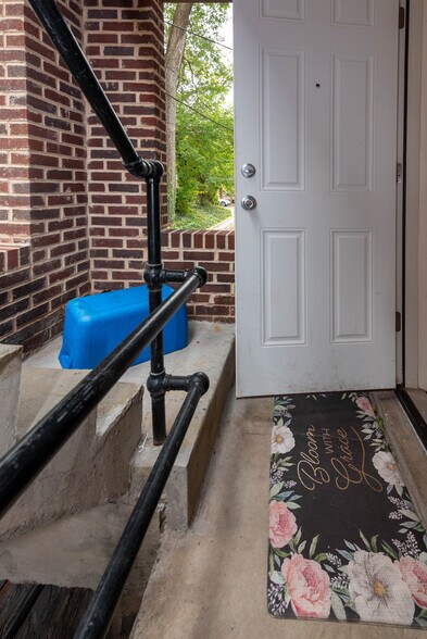 More Photos Of 3500-3504 Liberty Heights Ave, Baltimore Apartments For Sale