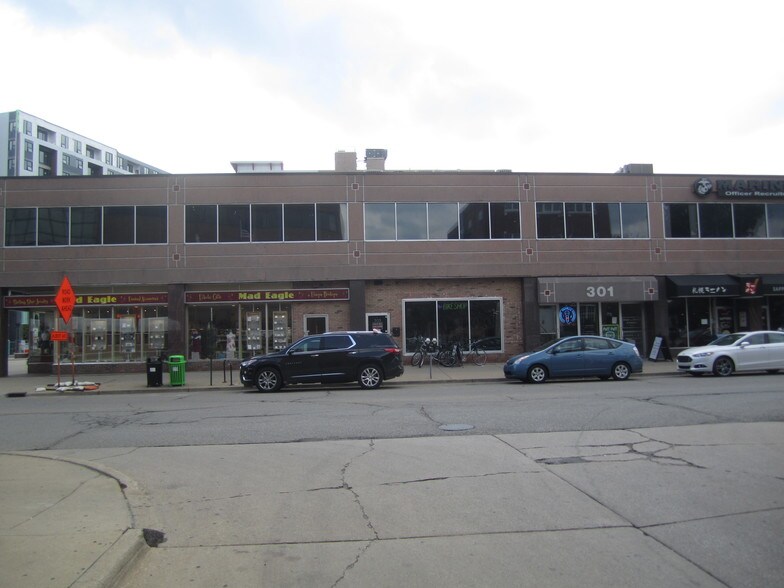 More Photos Of 301-317 MAC Ave, East Lansing Storefront Retail Office For Lease
