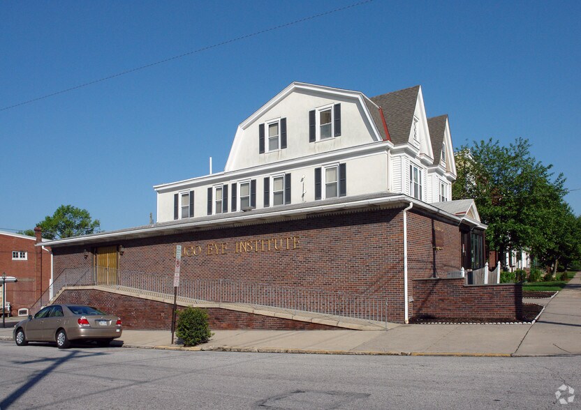 Primary Photo Of 100-102 W Fornance St, Norristown Medical For Sale