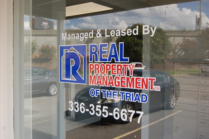 More Photos Of 163 Stratford Ct, Winston-Salem Office For Lease