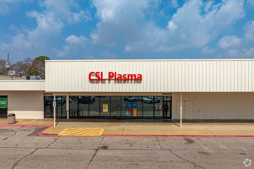 More Photos Of 2710-2758 W 70th St, Shreveport Unknown For Lease