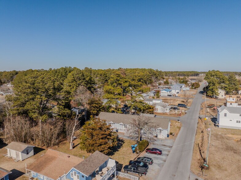 More Photos Of 28420 Delaware Ave, Millsboro Apartments For Sale