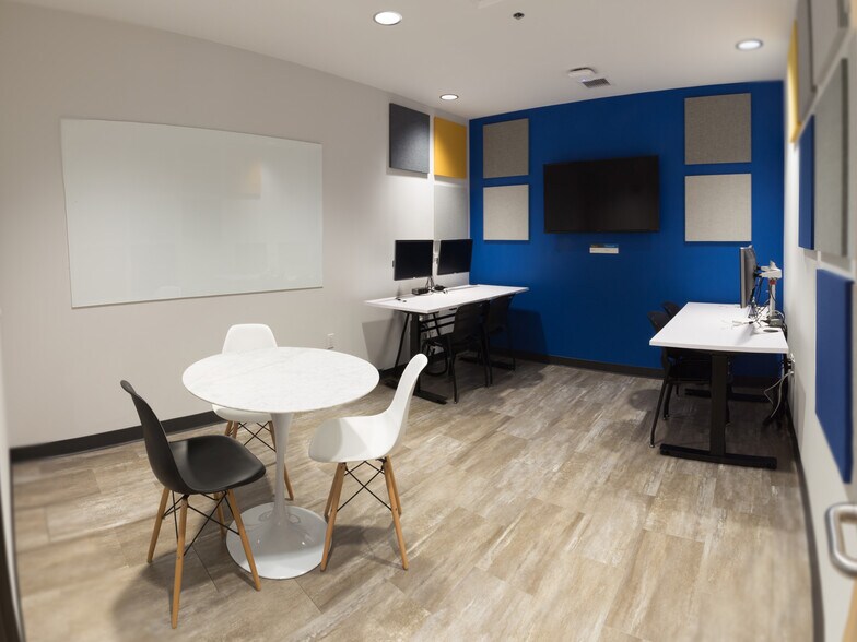 More Photos Of 1400 Montefino Ave, Diamond Bar Office For Sale