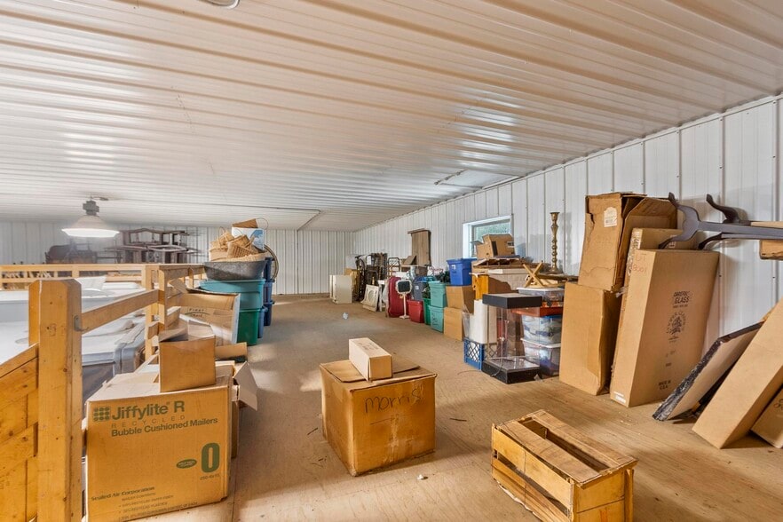 More Photos Of 162 Baldwinville Rd, Templeton Industrial For Sale