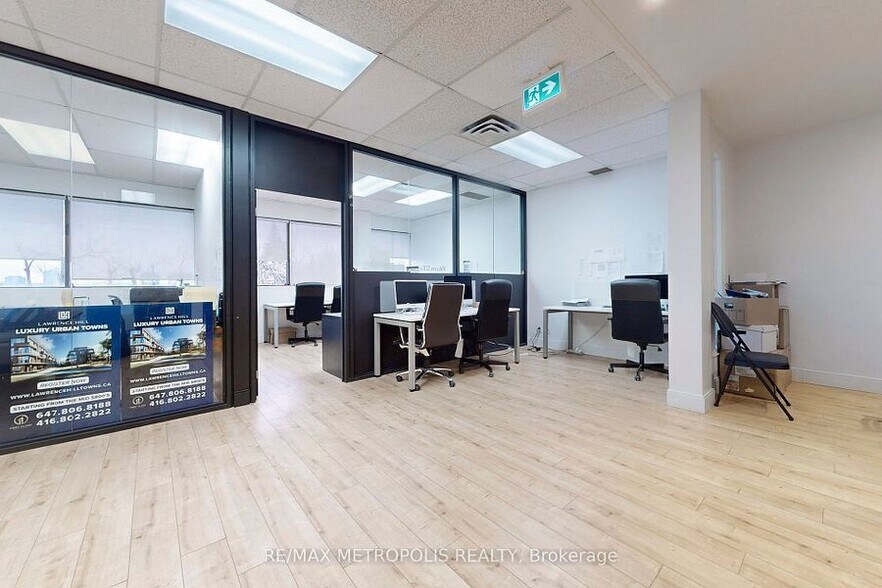 More Photos Of 7481 Woodbine Ave, Markham Office Residential For Lease