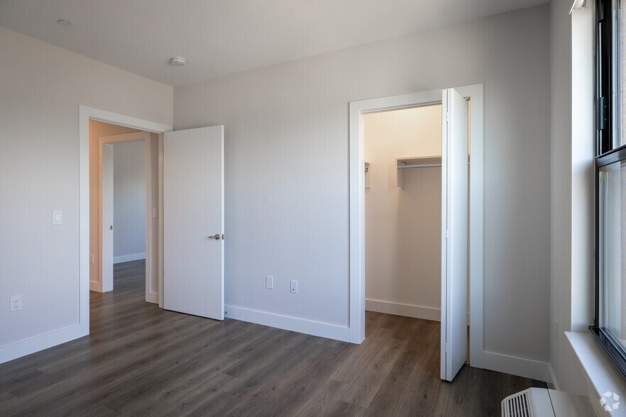 More Photos Of 81 Monroe St, Rahway Apartments For Lease