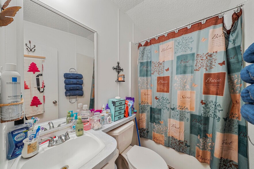 More Photos Of 19645 Nordt Rd, Damon Land For Sale