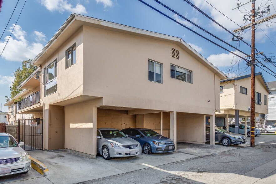More Photos Of 3608 Mentone Ave, Los Angeles Apartments For Sale