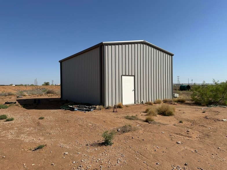 More Photos Of 9507 FM 307, Midland Distribution For Lease