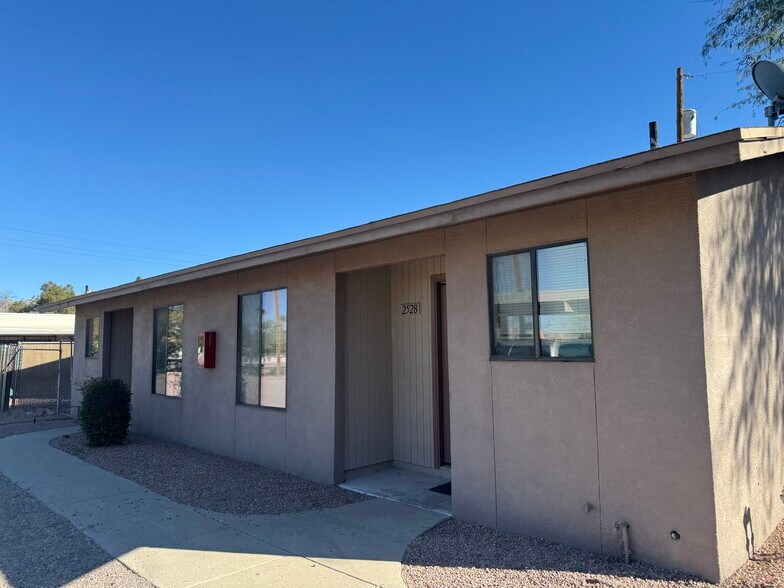 More Photos Of 2520-2526 E Glenn St, Tucson Apartments For Sale