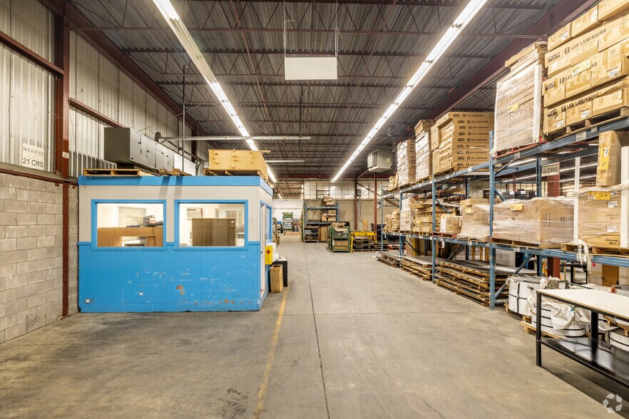 More Photos Of 9145 Rue Boivin, Montréal Light Manufacturing For Lease