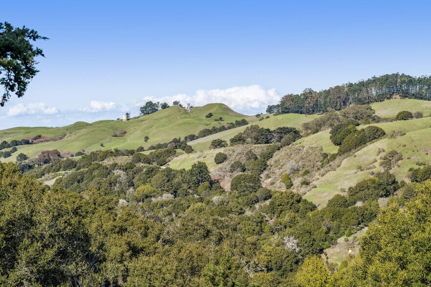 More Photos Of 0 Fairview Rd, Richmond Land For Sale