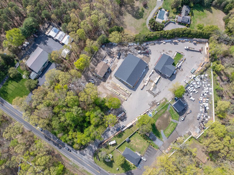 Primary Photo Of 484 Monmouth Rd, Millstone Township Showroom For Sale