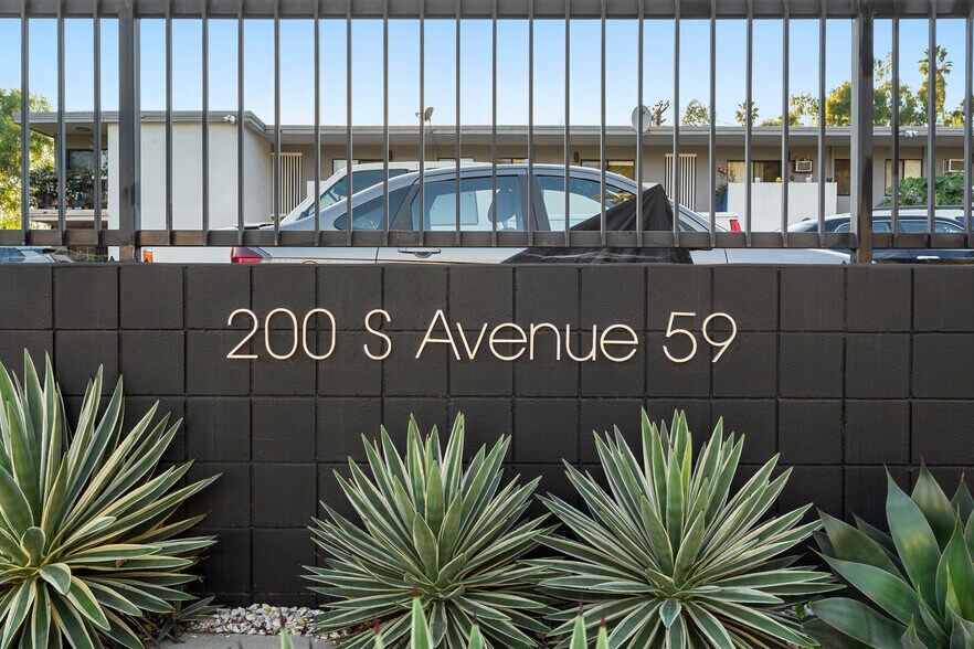 More Photos Of 200 S Avenue 59, Los Angeles Apartments For Sale