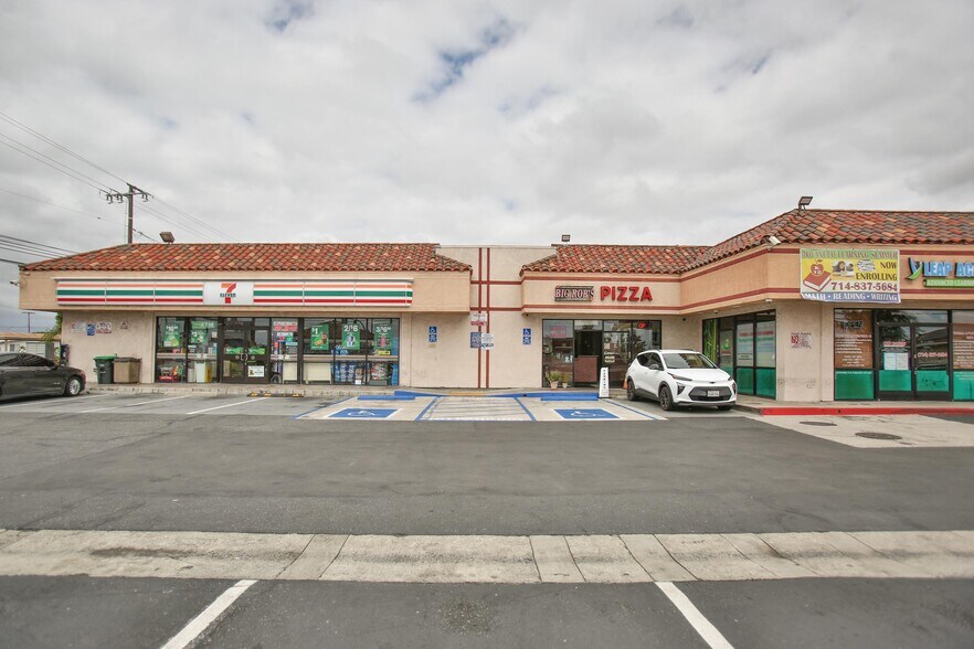 More Photos Of 13450-13472 Goldenwest St, Westminster Convenience Store For Sale