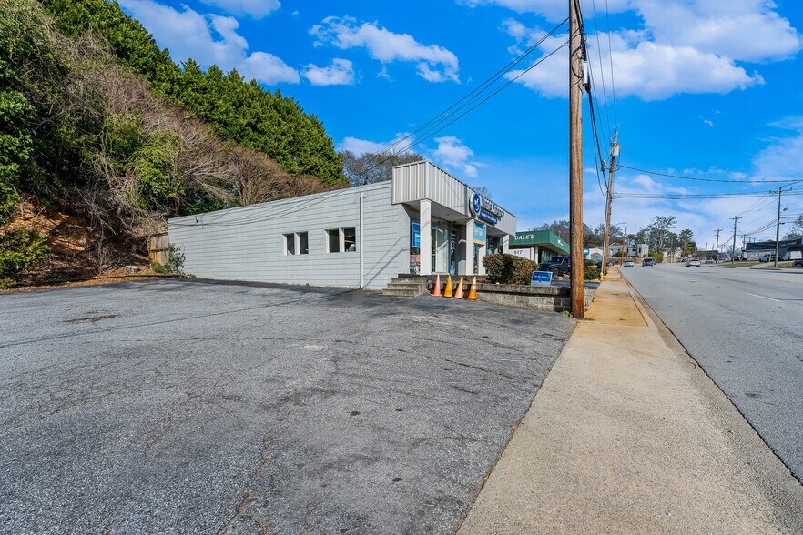 More Photos Of , Greenville Unknown For Sale