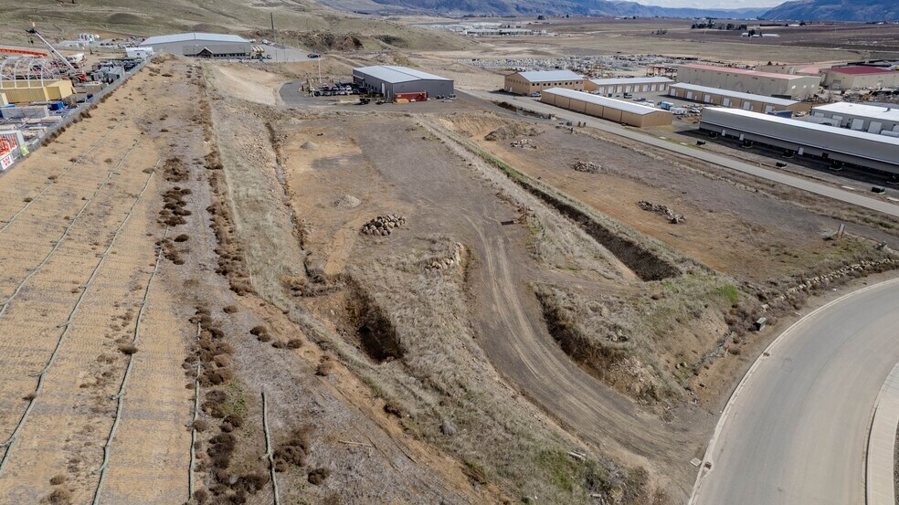 More Photos Of 501 Urban Industrial Way, East Wenatchee Land For Sale