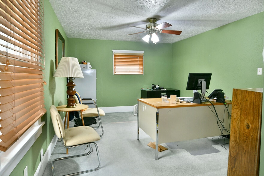 More Photos Of 175 B Laird Ave, Warren Schools For Sale