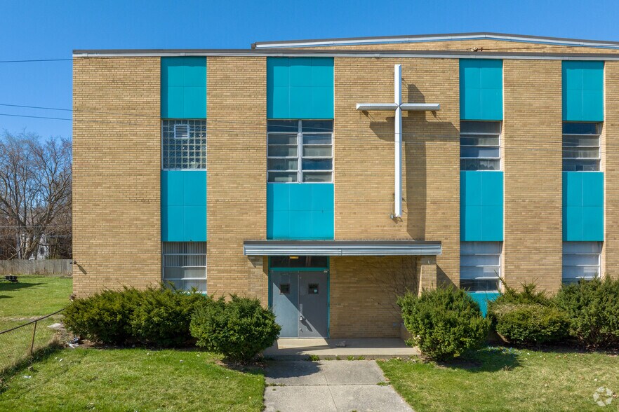 More Photos Of 897 Philip St, Detroit Religious Facility For Sale