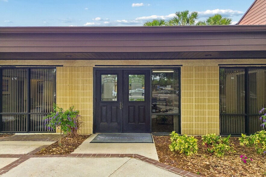 More Photos Of 611 Druid Rd E, Clearwater Medical For Sale