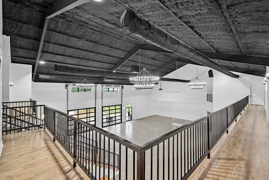 More Photos Of 1972 FM 857, Grand Saline Trailer Camper Park For Sale