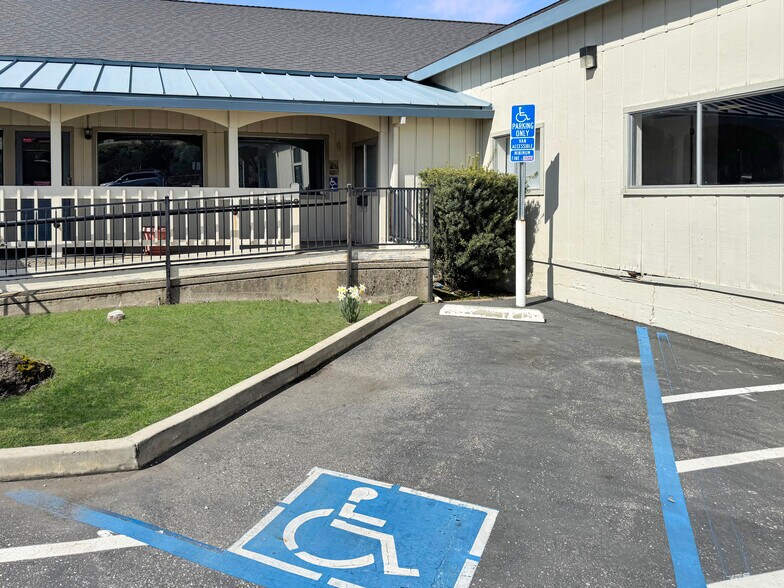 More Photos Of 640 E Main St, Grass Valley Office For Sale